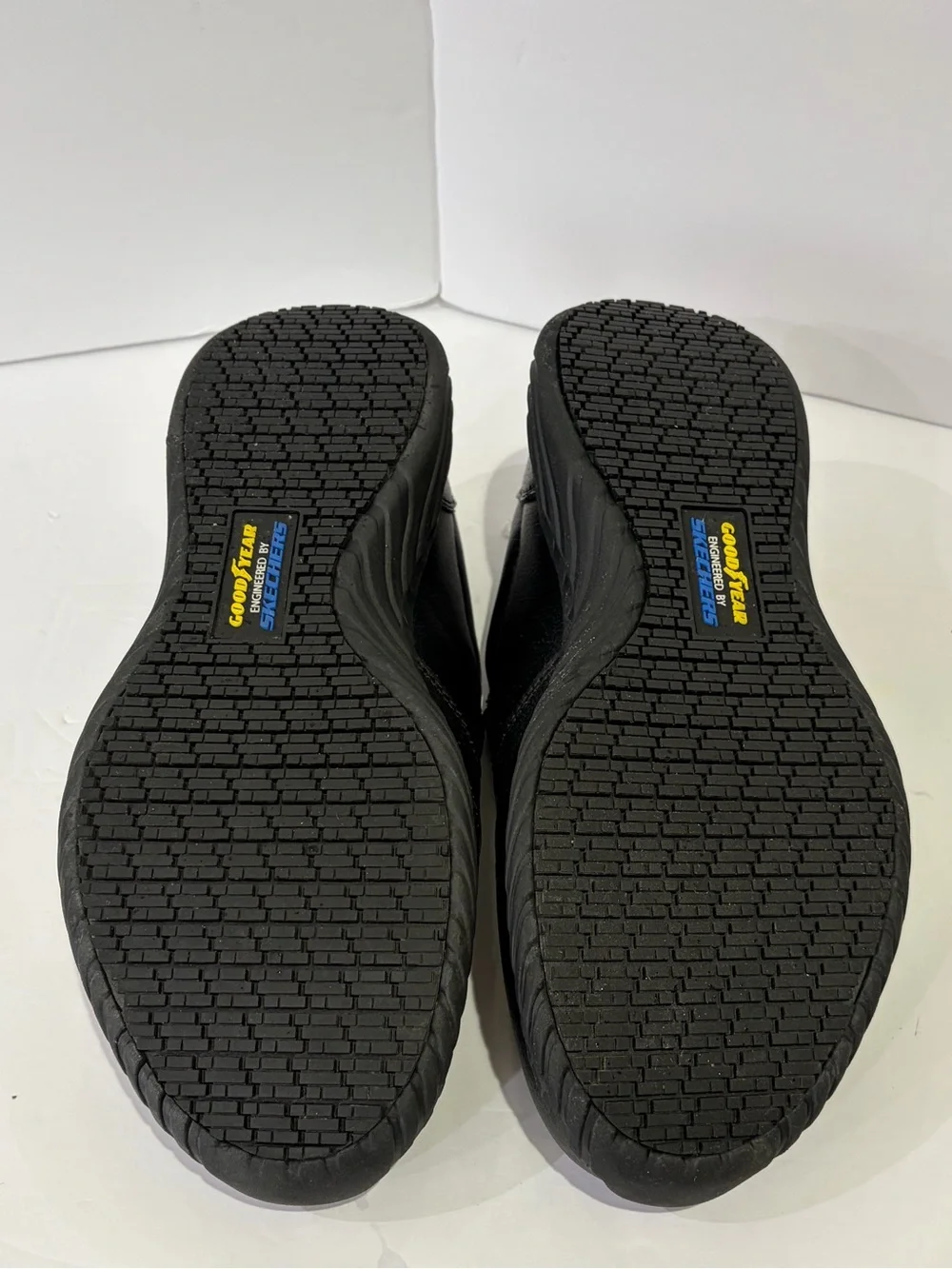 Skechers goodyear engineered